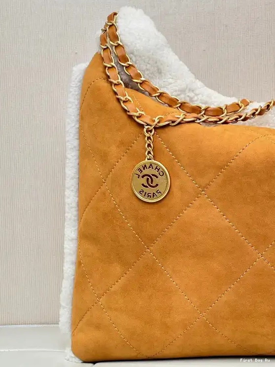 First Bag Ru 22 HANDBAG CHANEL 0525